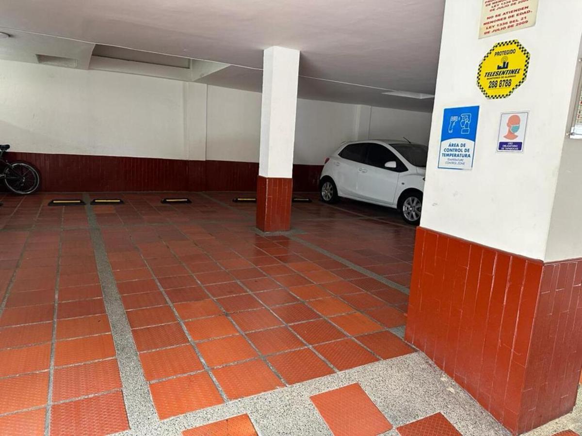 Hotel Bosque Chapinero ボゴタ エクステリア 写真